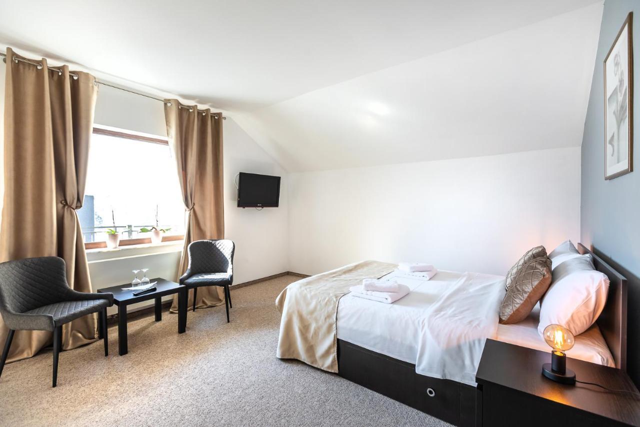 Emerald Residence Рышнов Экстерьер фото