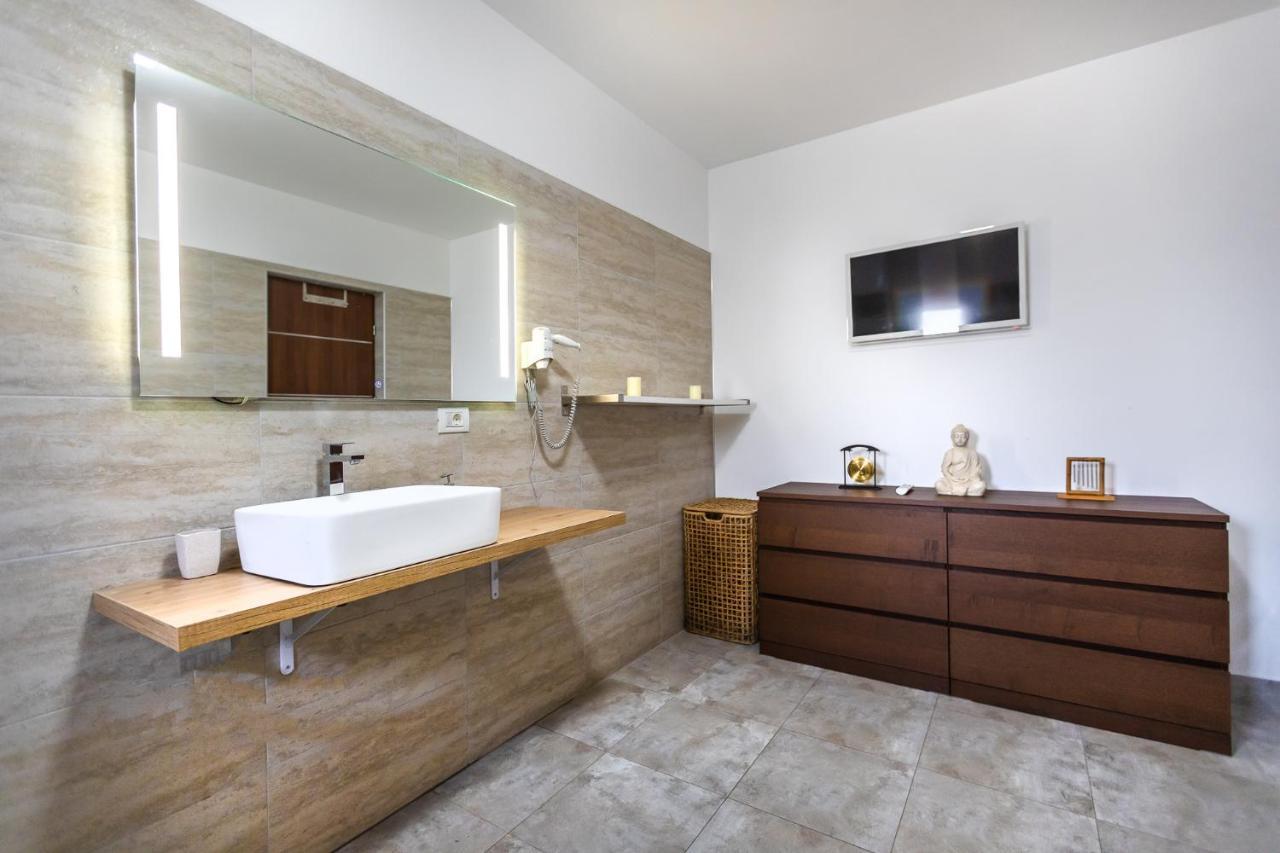 Emerald Residence Рышнов Экстерьер фото
