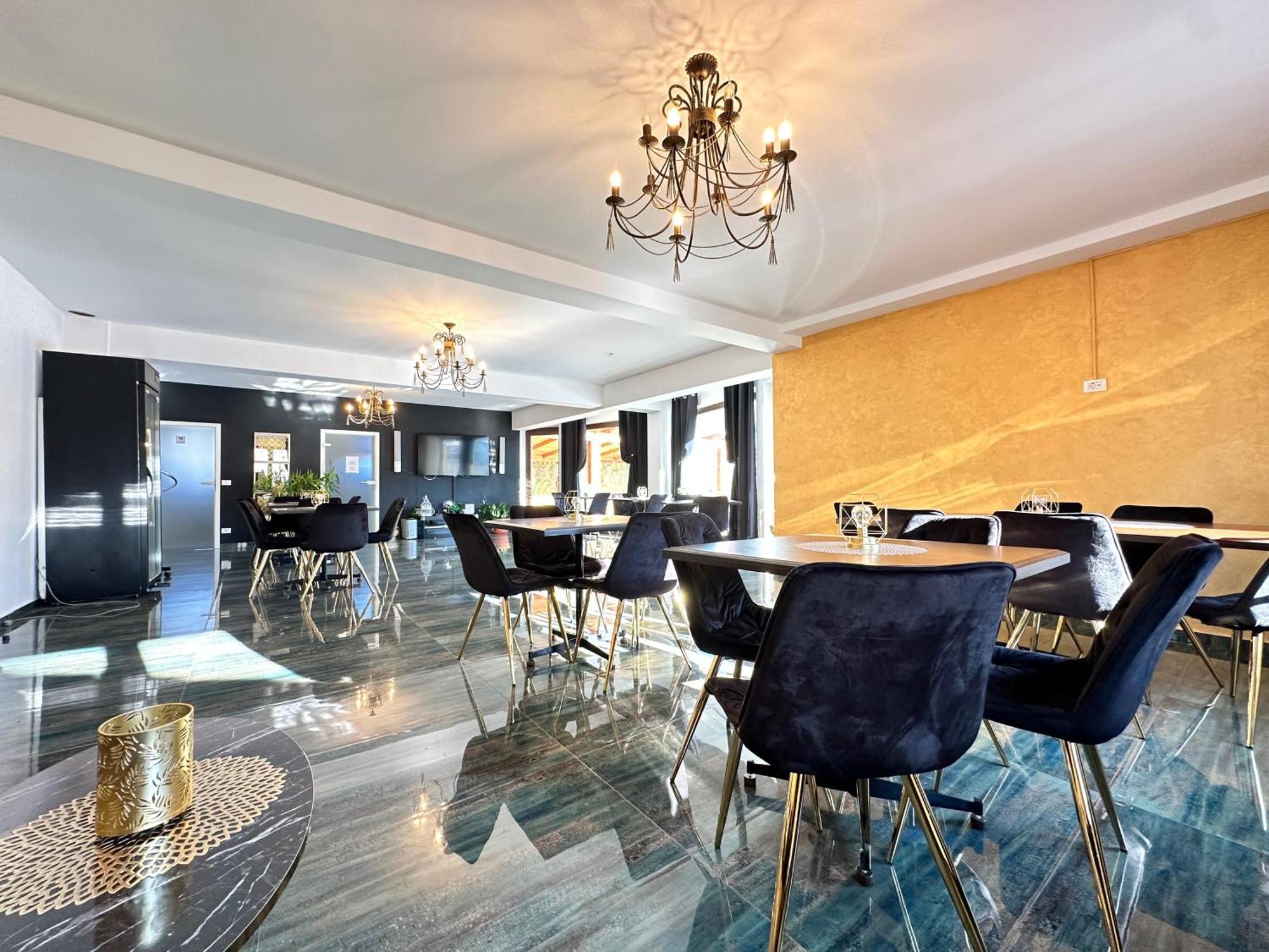 Emerald Residence Рышнов Экстерьер фото